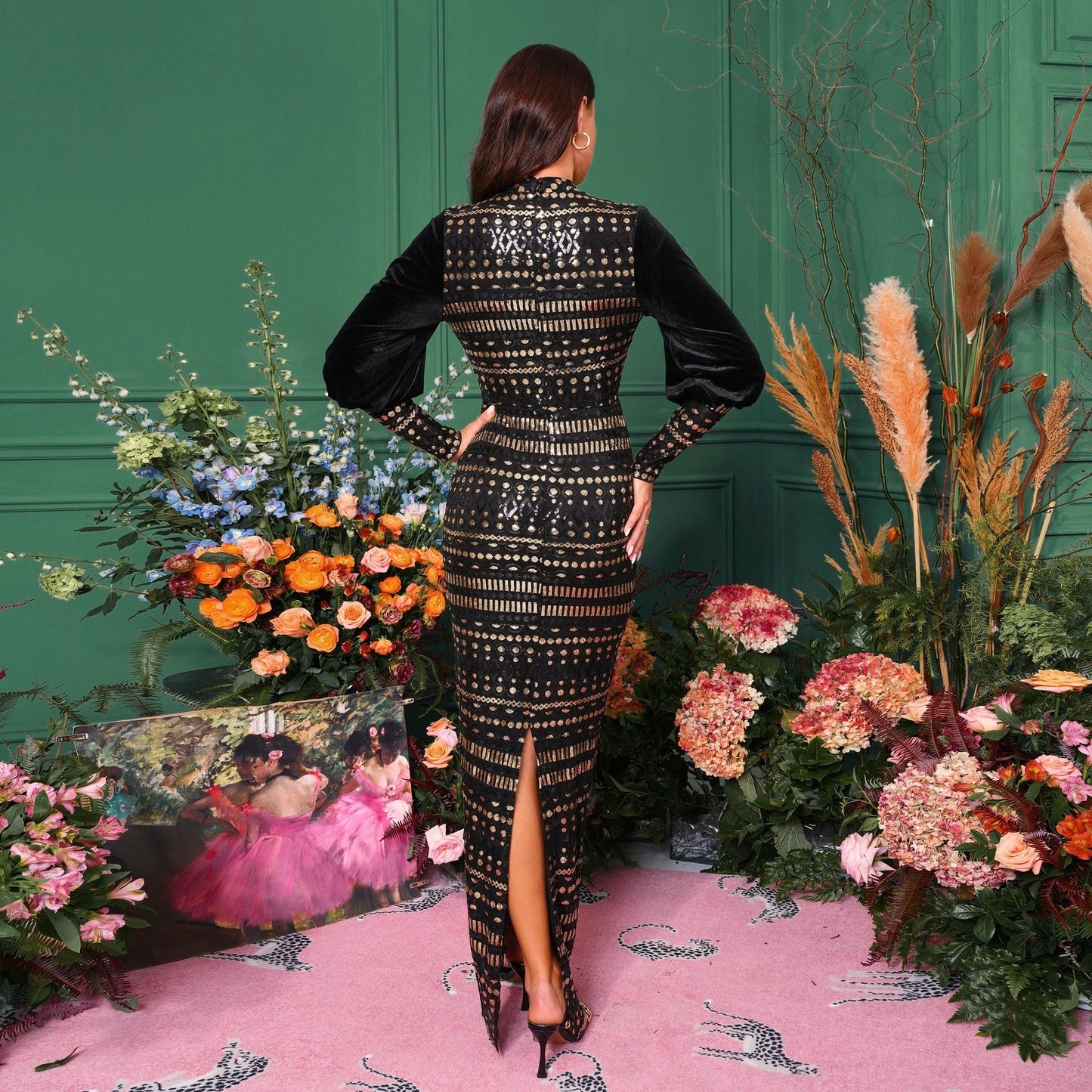 Long Sleeve Round Neck Sequins Evening Dress