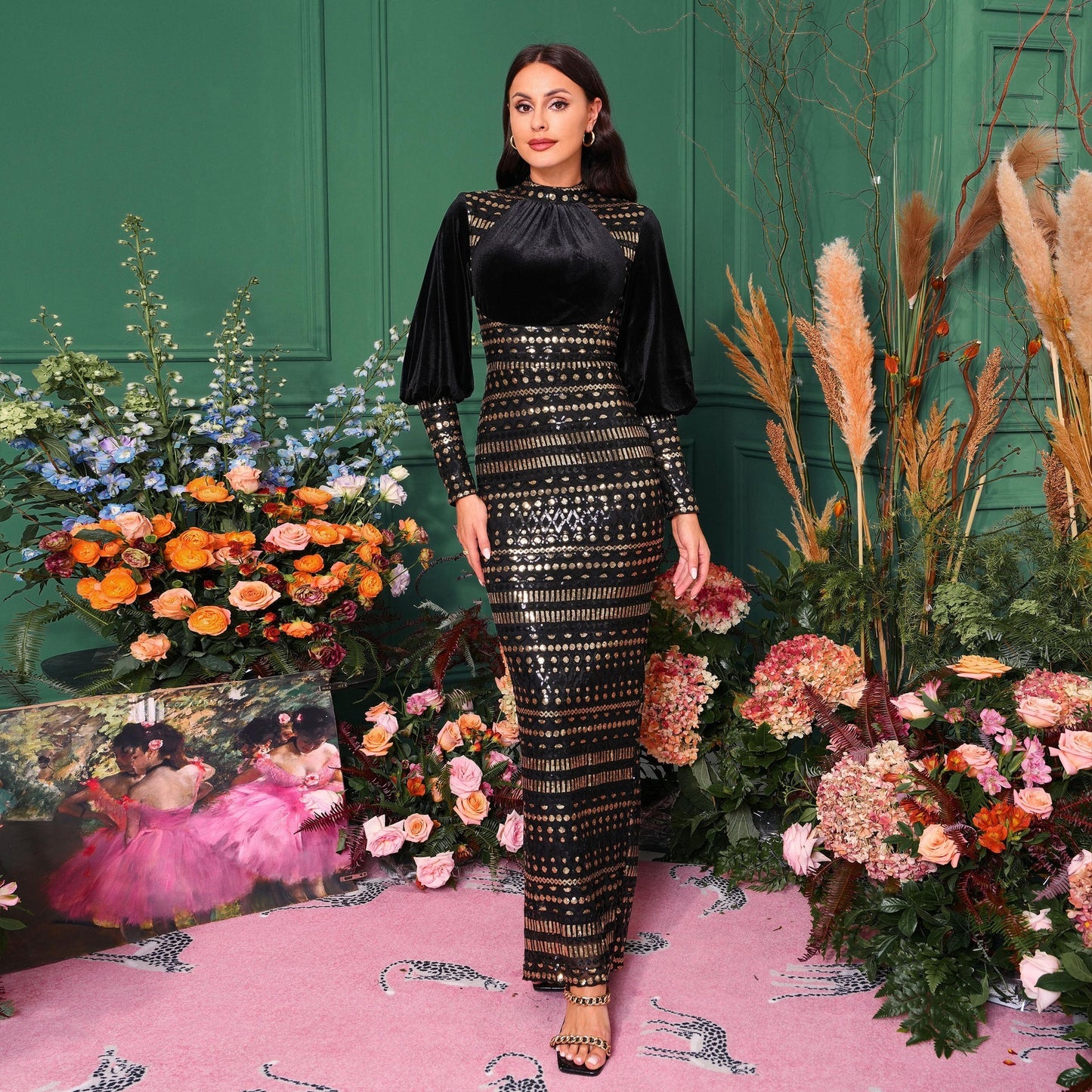 Long Sleeve Round Neck Sequins Evening Dress