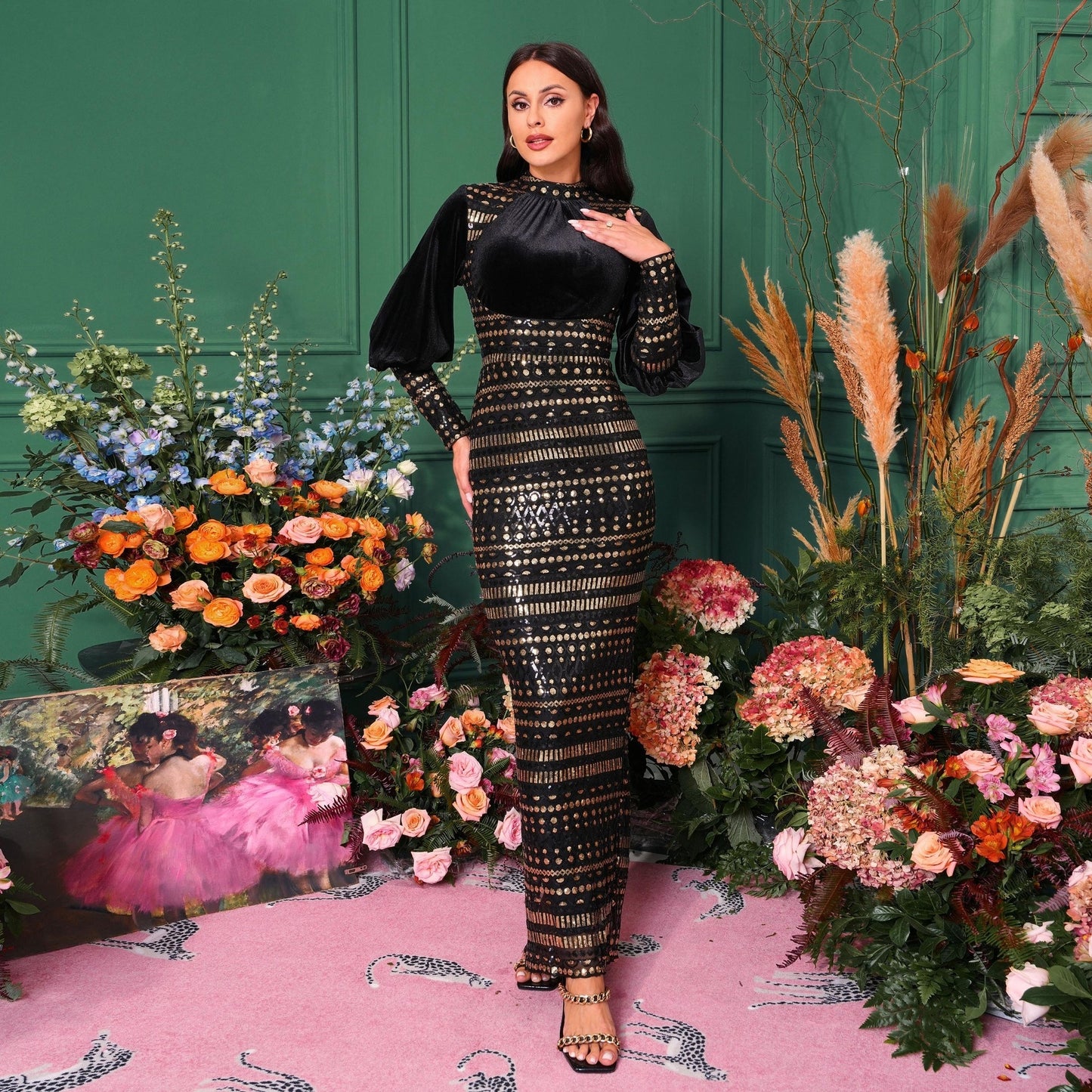 Long Sleeve Round Neck Sequins Evening Dress